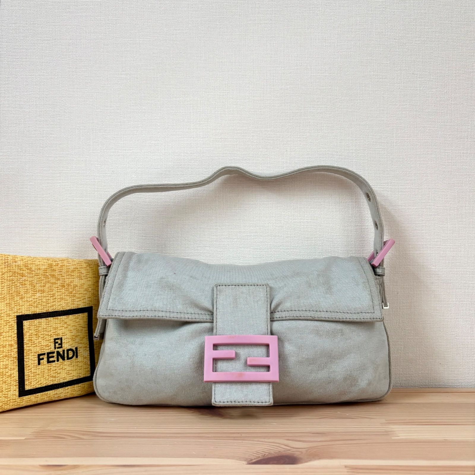 FENDI フェンディ マンマバケット ハンドバッグ FF金具 ジャージ素材