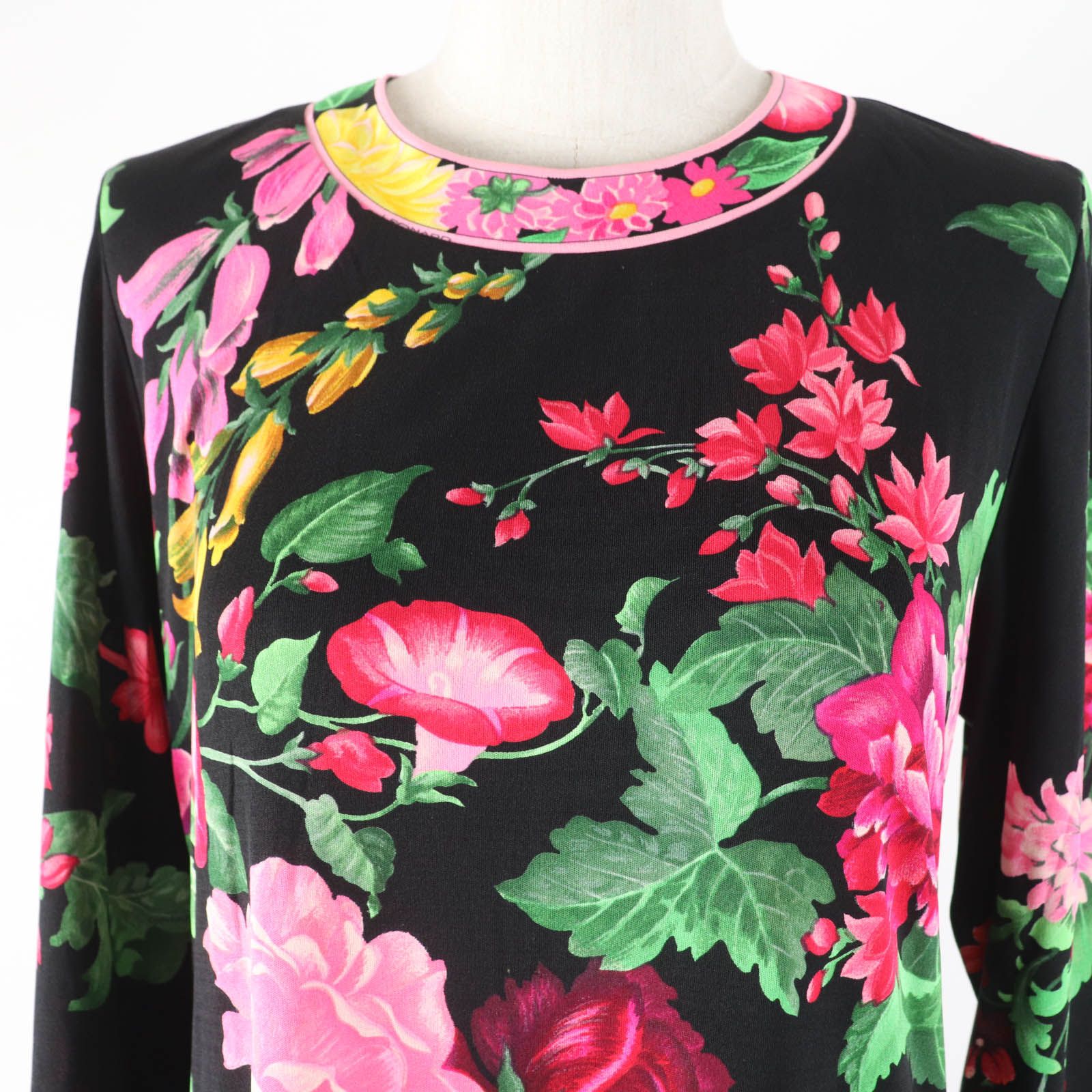 美品☆LEONARD FASHION レオナール ファッション シルク100％ 花