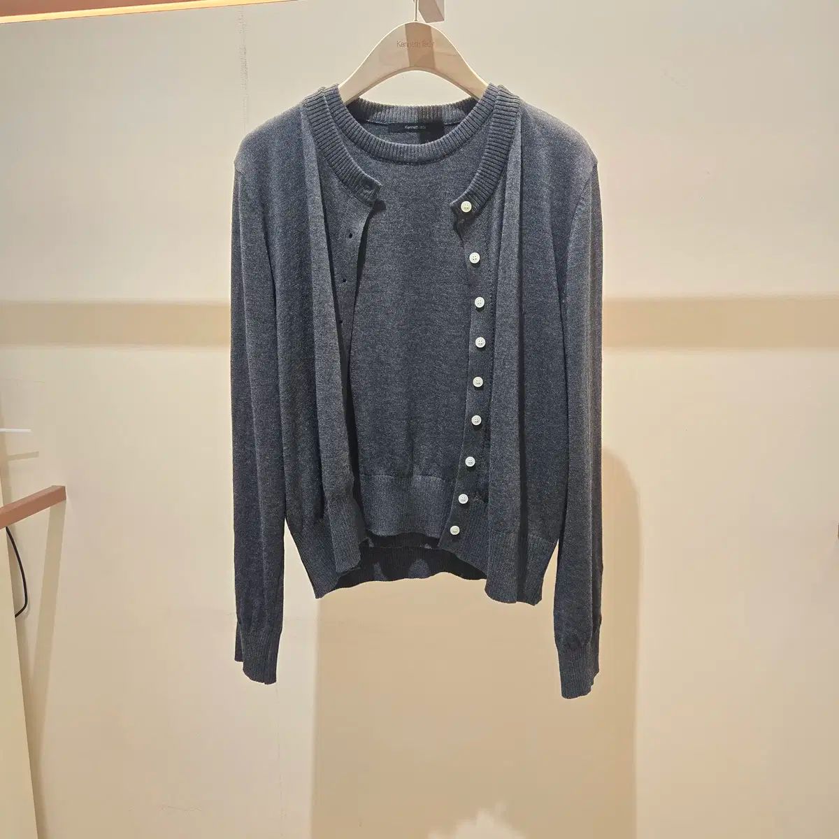 カーディガン インナー