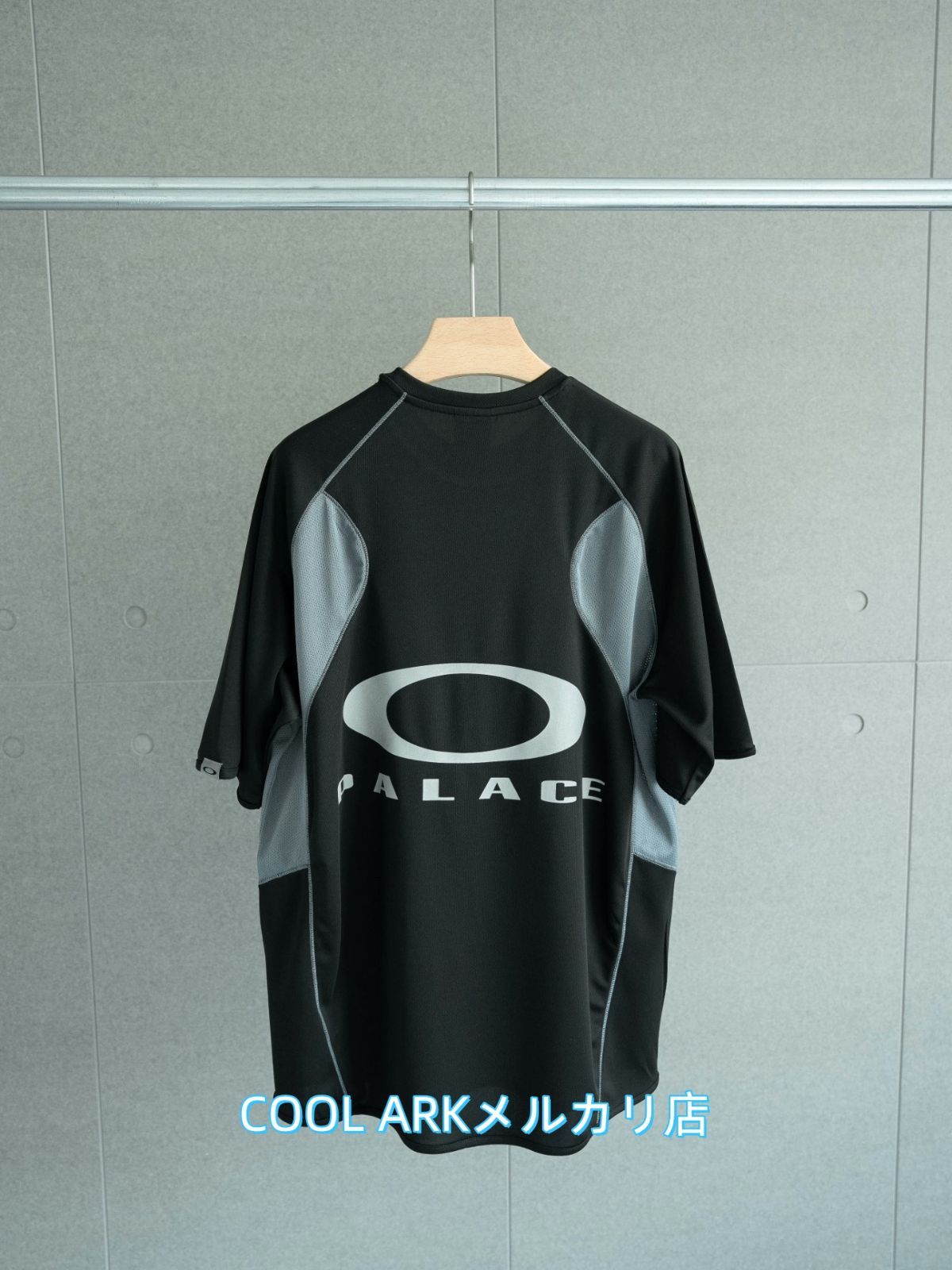 お歳暮 2024 パレス オークリー jersey Tech Palace Oakley ジャージ メルカリ - トップス