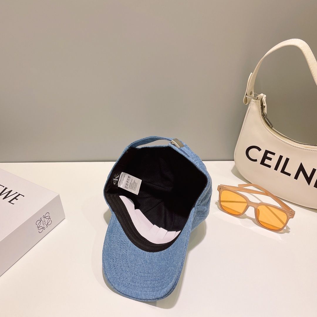 新品 カルバンクライン Calvin Klein  ベースボールキャップ　 男女兼用