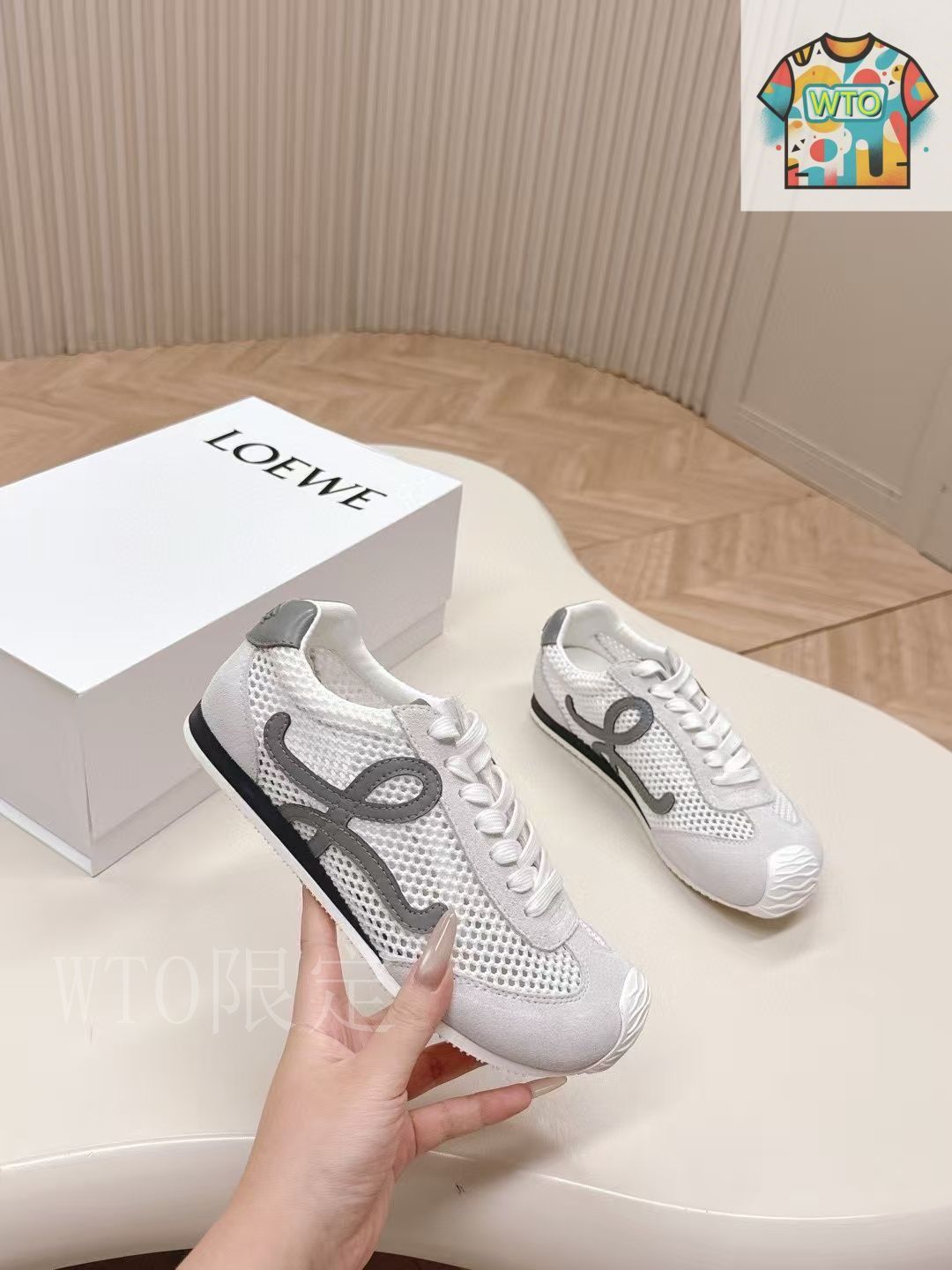 LOEWE ロエベ アンスリウム セミシアー メッシュ トップ LOEWE ロエベ アンスリウム セミシアー メッシュ トップ