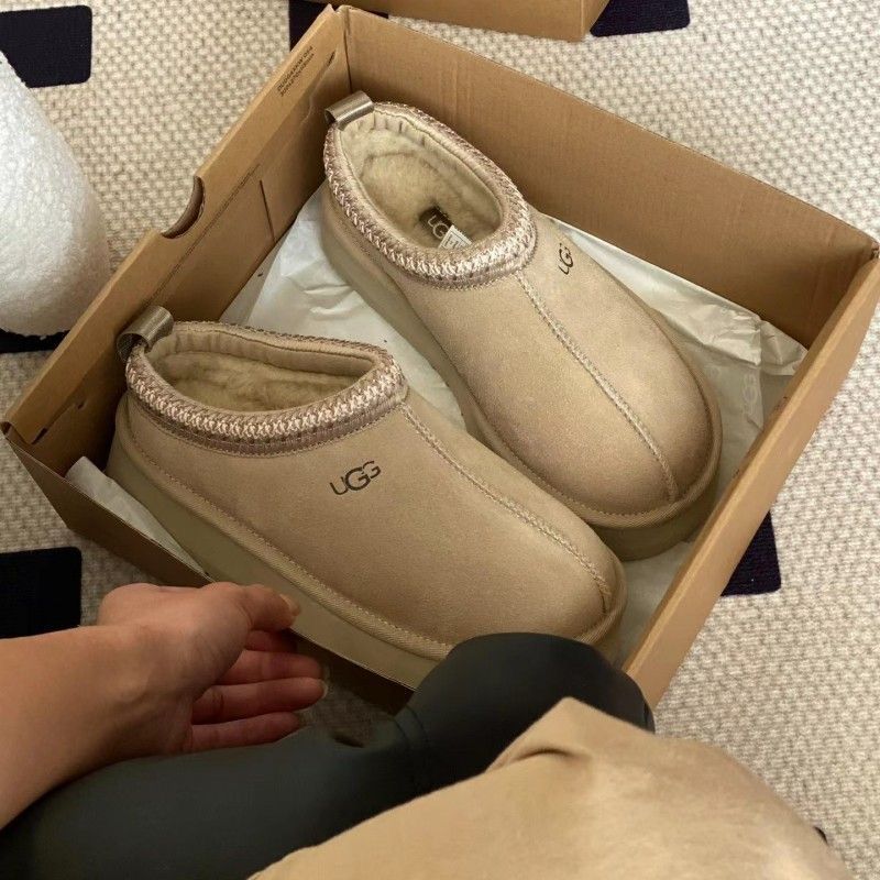未使用美品 UGG アグ サンダル TAZZ タズ 箱付 groupimobi.com