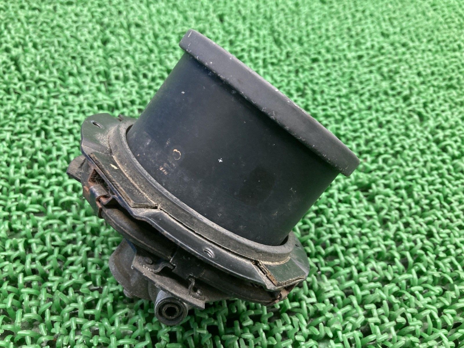 RG250ガンマ タコメーター スズキ 純正 中古 バイク 部品 VJ21A 割れ