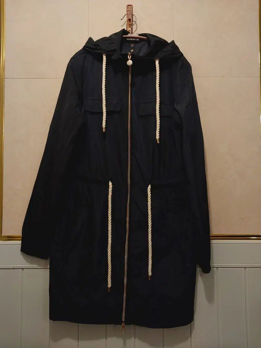 エンプリオ ARMANI アルマーニ レディース ウィンドブレーカー M サイズ