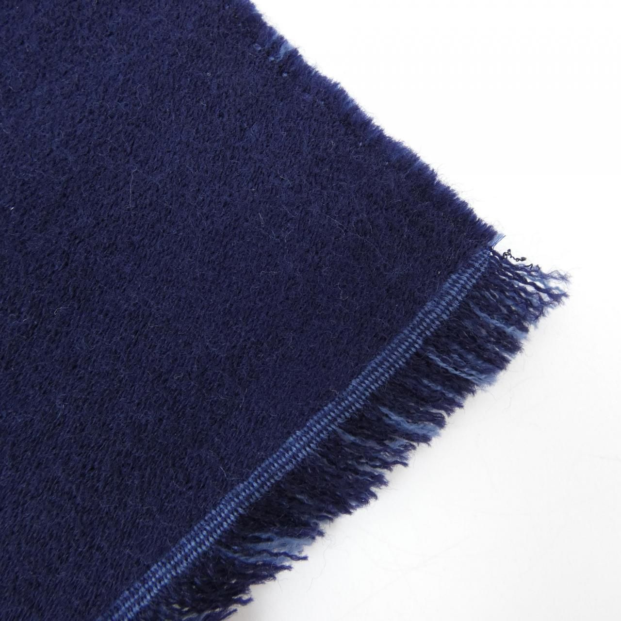 ルイヴィトン LOUIS VUITTON エシャルプモノグラムヴィヴィエンヌ M 77129 MUFFLER