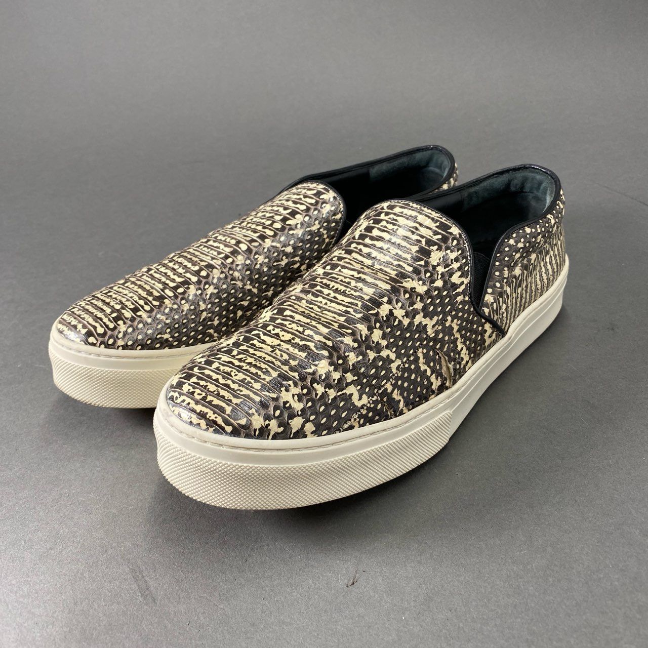 3d4 CELINE セリーヌ パイソン スリッポン スニーカー 42 アイボリー シューズ イタリア製 Slip-on