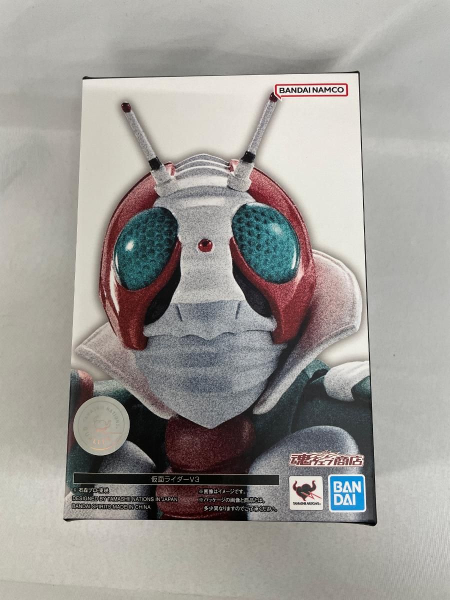 S.H.フィギュアーツ (真骨彫製法) 仮面ライダーV3 約145mm ABSu0026PVCu0026布製 塗装済み可動フィギュア