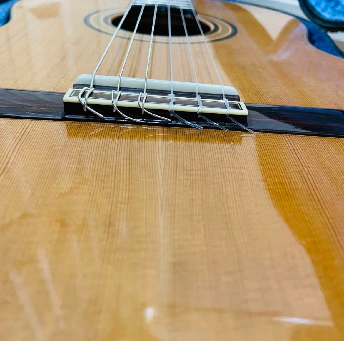 365日間返品無料！ 7708 RYOJI MATSUOKA M100 クラシックギター ハードケース付