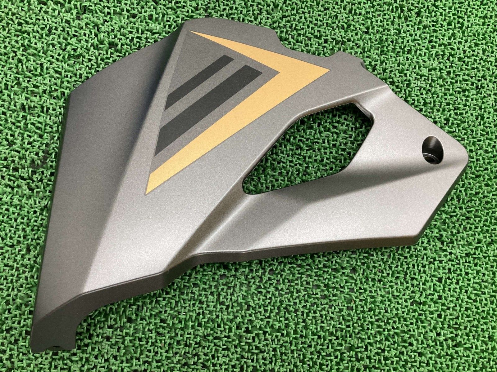 ZX-25R アンダーカウル 左 ガンM 55028-0734 カワサキ 純正 中古