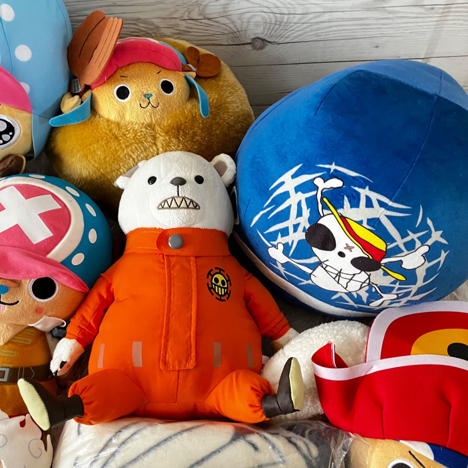 【中古】ワンピース　ぬいぐるみ　まとめ売り ONE PIECE ワンピース ぬいぐるみ まとめ売り 中古】ワンピース