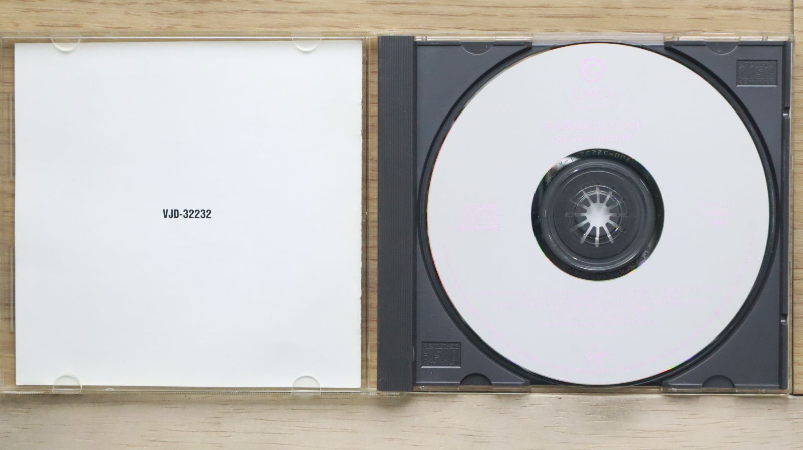 国内盤CD☆ネナ・チェリー/Neneh Cherry□ ロウ・ライク・スシ