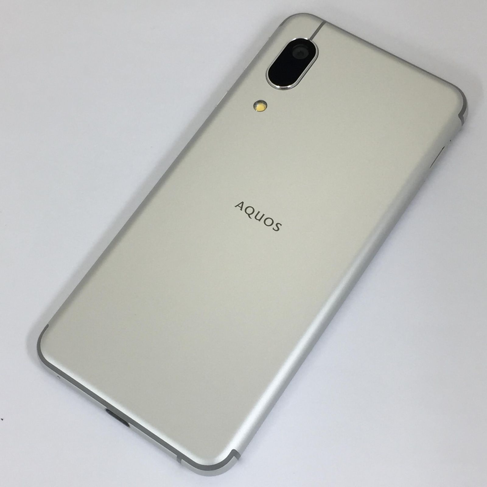 AQUOS sense3 basic シルバー 中古本体 ゲオ公式通販サイト/ゲオ
