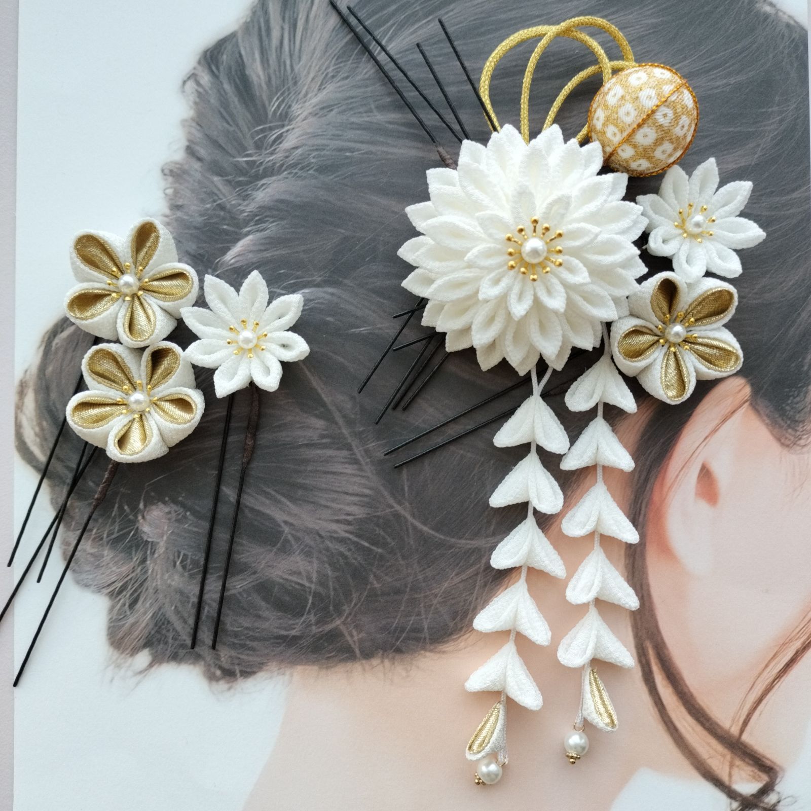 【囲み】0021 つまみ細工 髪飾り 成人式 七五三　入学　卒業 囲み】0021 つまみ細工 髪飾り 成人式 七五三入学卒業