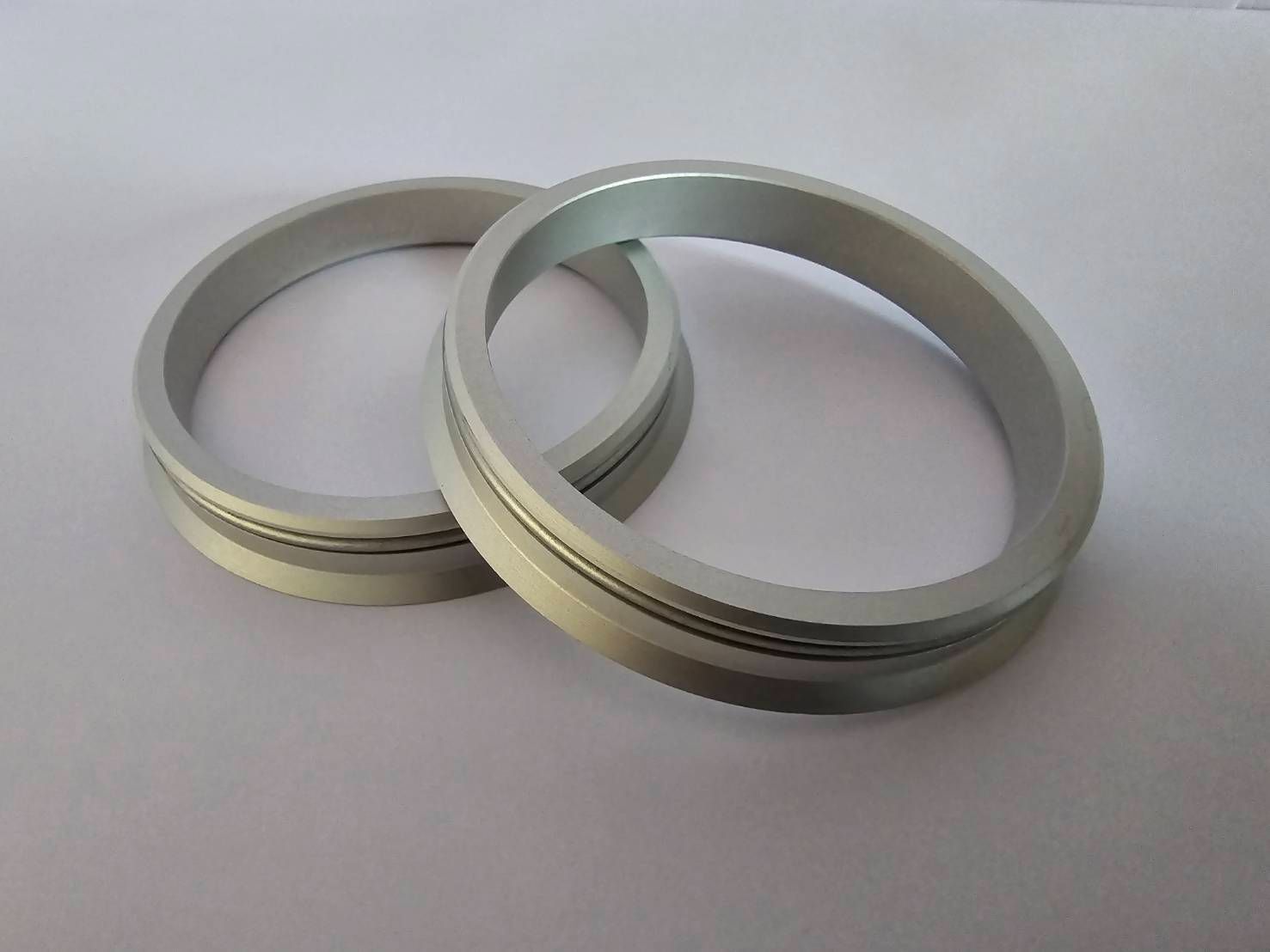 Rolfhartge ロルフハルトゲ ハブリング 66.6φ ４枚