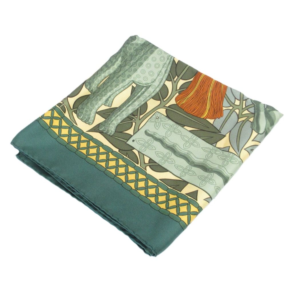 新品未使用　HERMES　エルメス　カレ90《ベナン王家の宝物》箱裂けあり 美品 HERMES エルメス カレ90 Tresor Royal du Benin ベナン王家の宝物