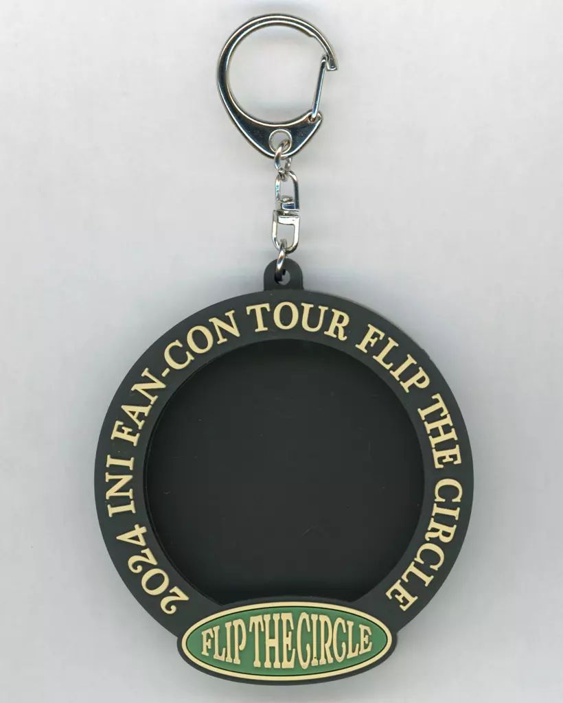 FUN WITH A MISSION TOUR 2024 キーホルダー 新作ウエア FUN WITH A MISSION TOUR 2024 キーホルダー