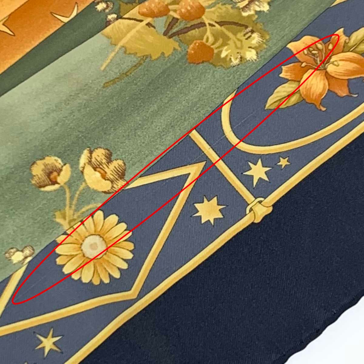 Salvatore Ferragamo サルヴァトーレフェラガモ スカーフ セージ