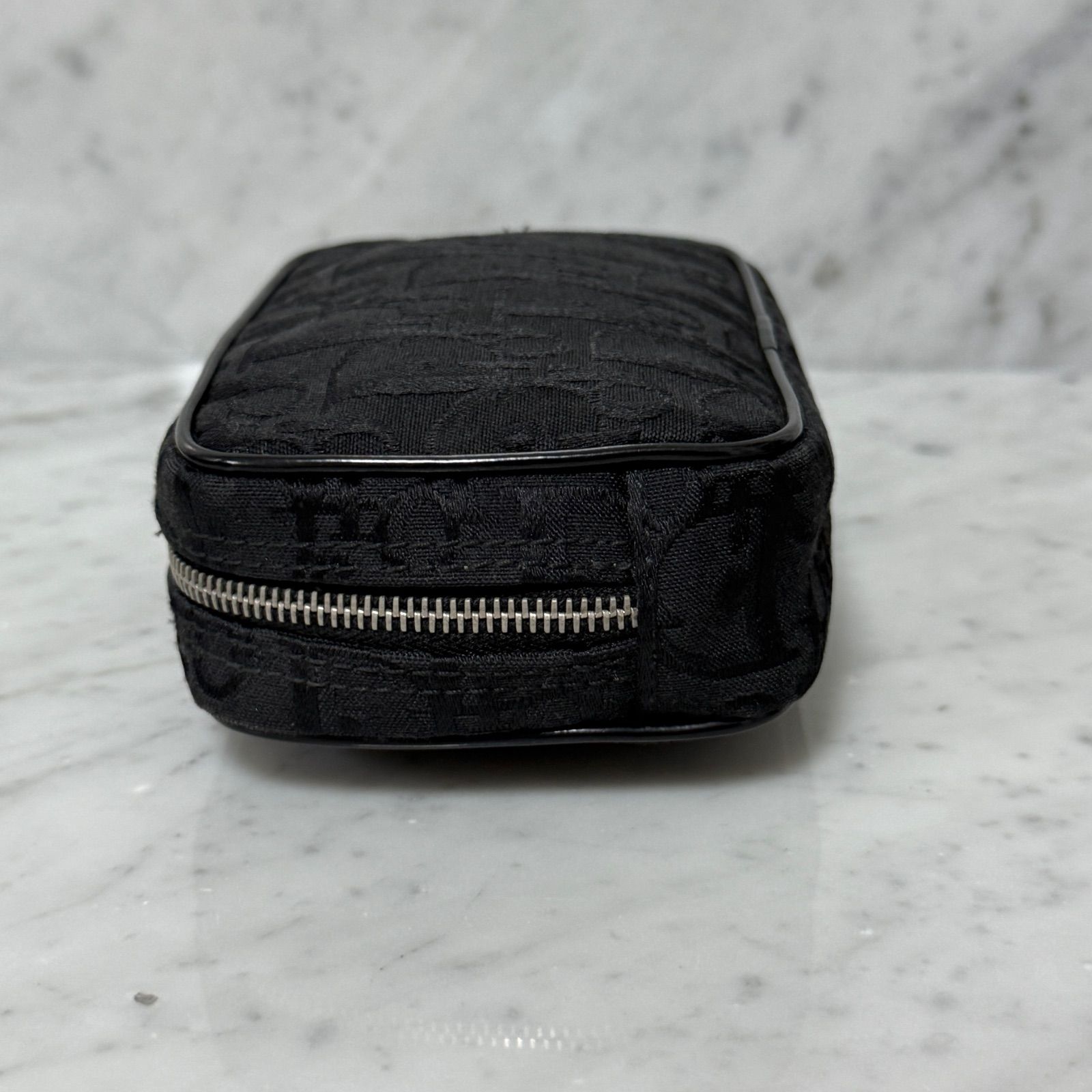 専用です。ChristianDiorブラックポーチ cosme-link_y3348901752770