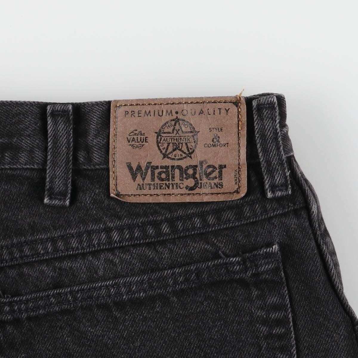 Wrangler ブラックデニムショーツ