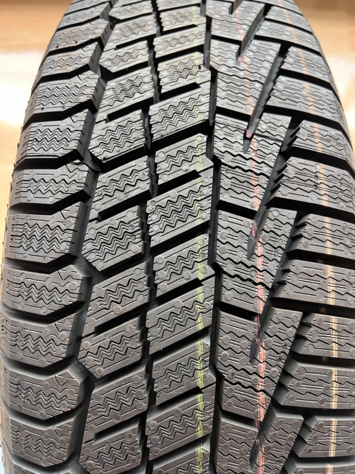 175 65R15