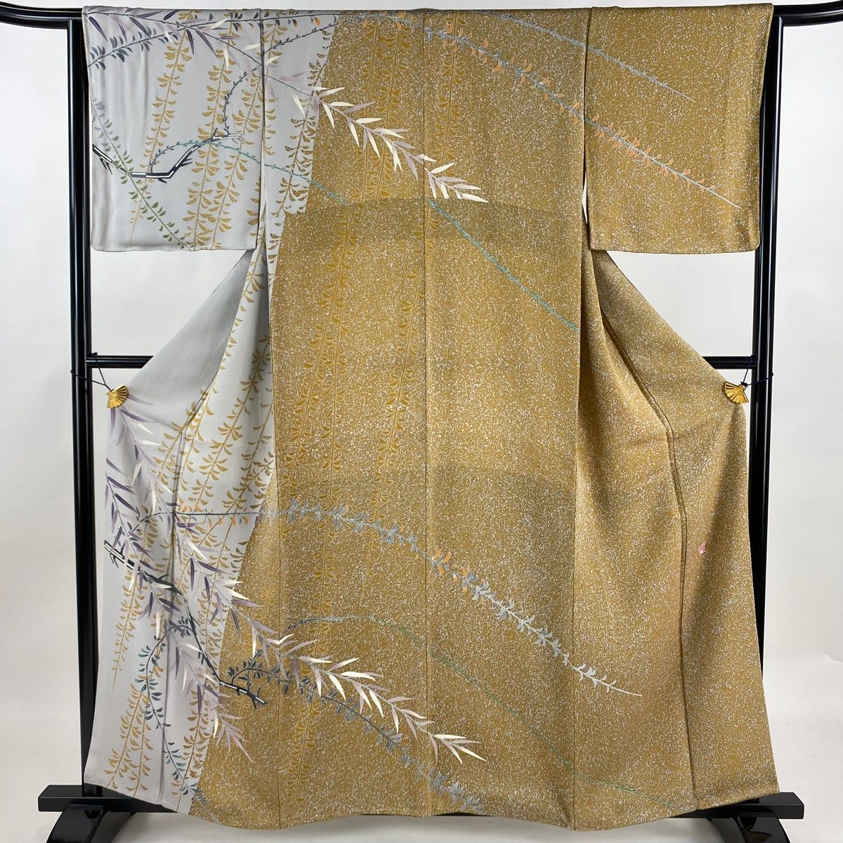 付下げ 身丈160.5cm 裄丈64cm M 袷 落款 葉 ぼかし 灰色 正絹 名品