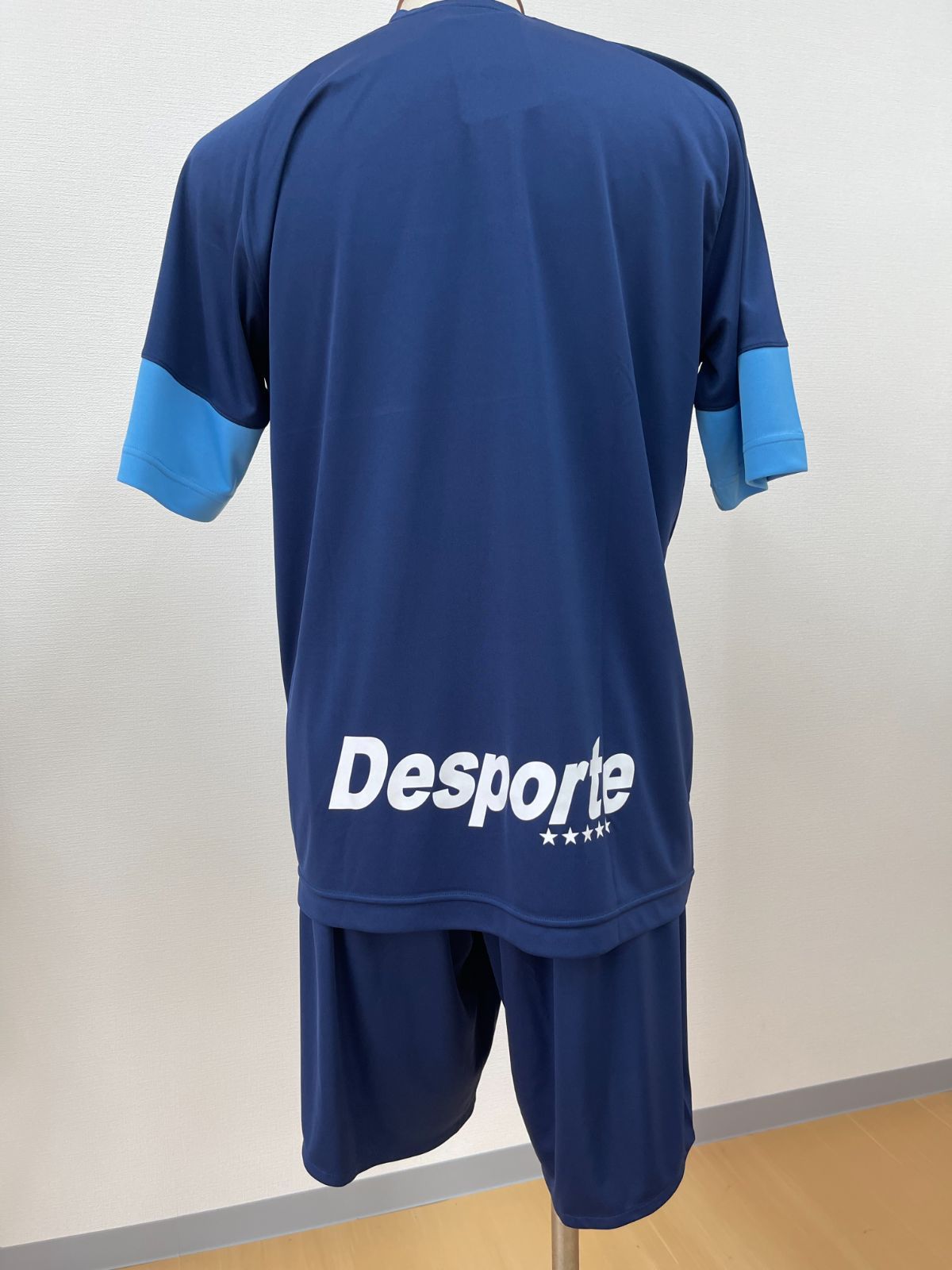 【新品】Desporte Lサイズ プラクティスシャツ ネイビー上下セット 練習着 | デスポルテ