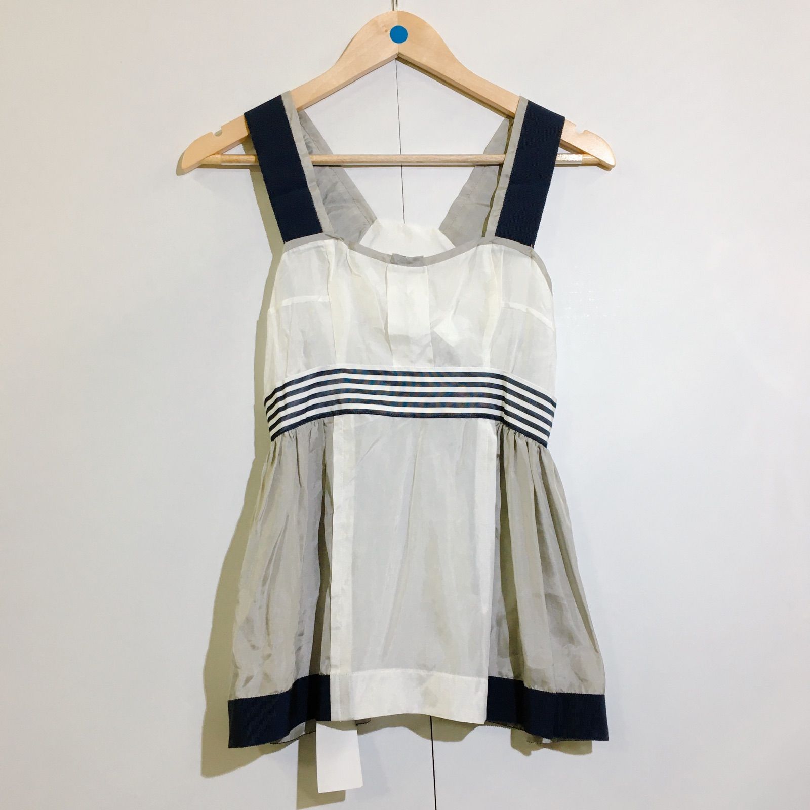 【お値下げ中‼️】フィロソフィーアルベルタフェレッティー　袖なし　トップス 美品】タグ付き PHIL OSOPHY DI ALBERTA FERRETTI