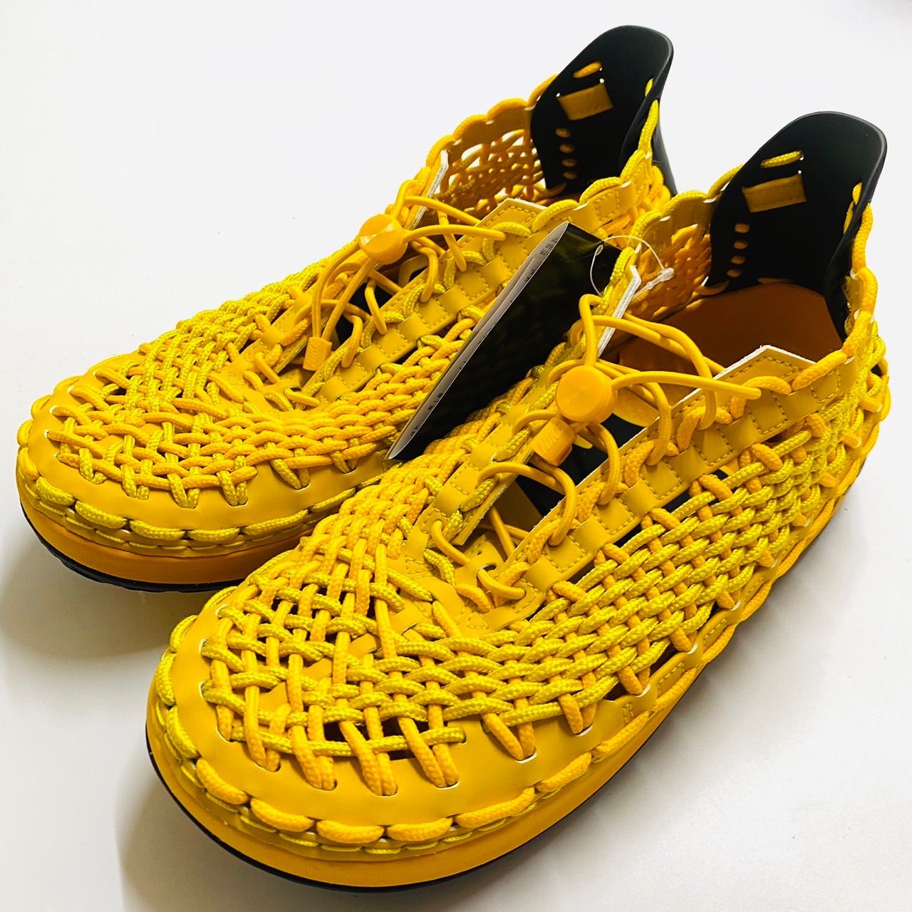 NIKE ACG WATERCAT+ ナイキ ウォーターキャット VIVID SULFUR