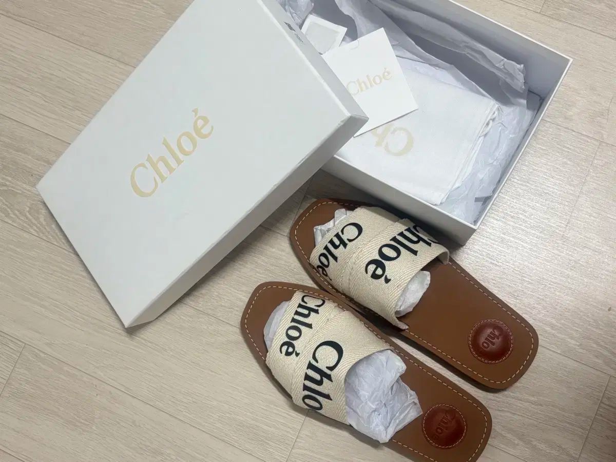 Chloe クロエ スリッパ