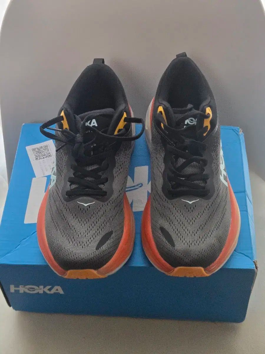 み 64%オフ ホンカーボンボンダイ8ランニングシューズ 全国送料無料！