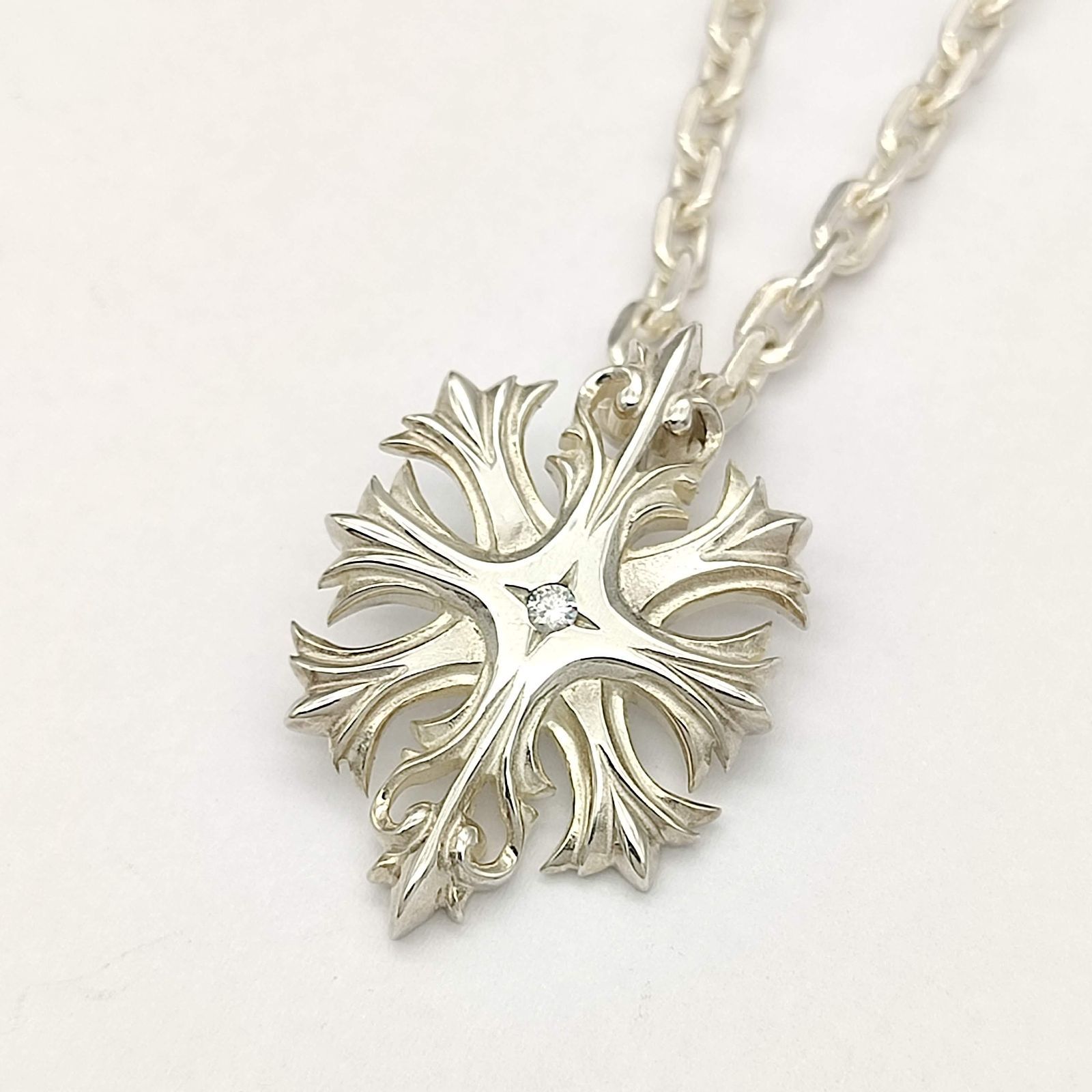 TADY & KING (タディアンドキング) 約6.4cm銀製(16) 美品】TADY&KING タディアンドキング ダイヤモンドクロス
