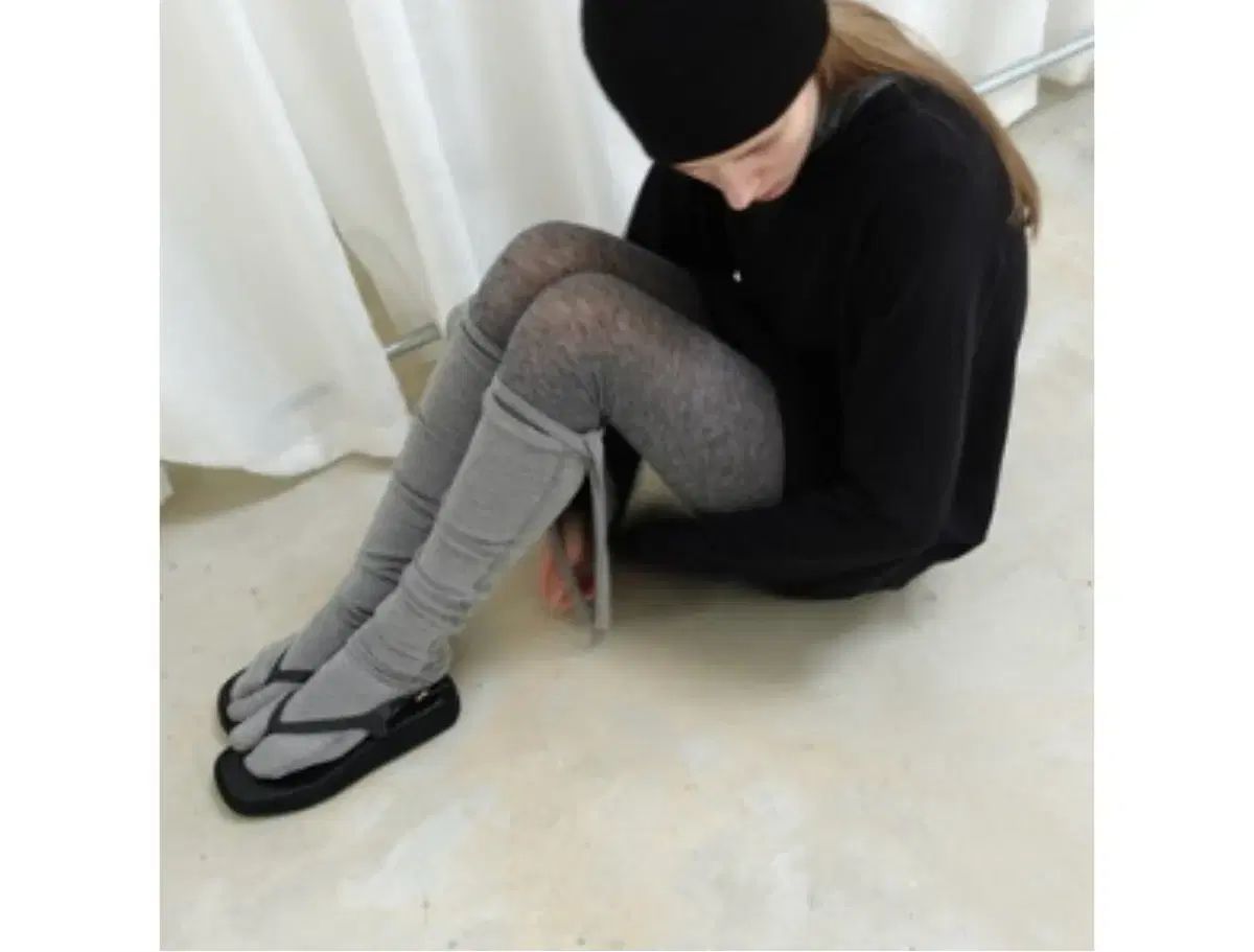 ニソックス Jung