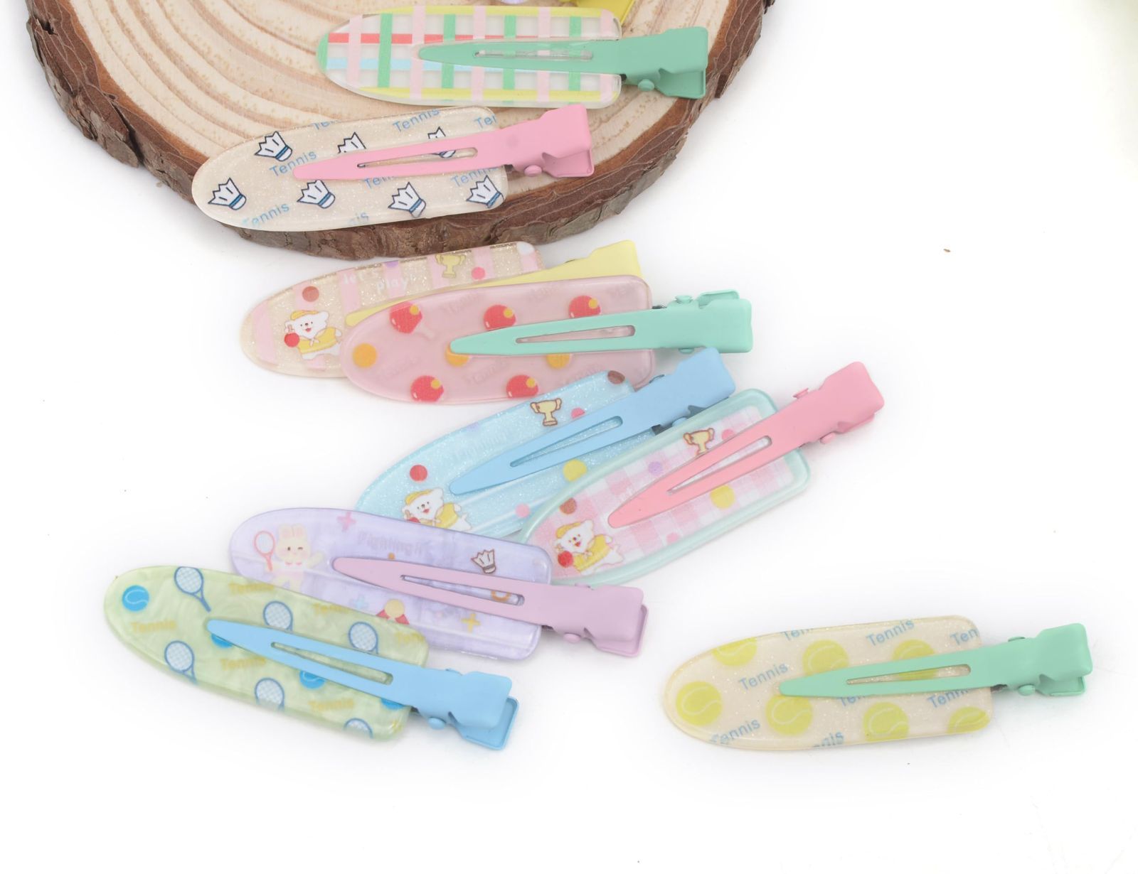 髪留め キラキラ