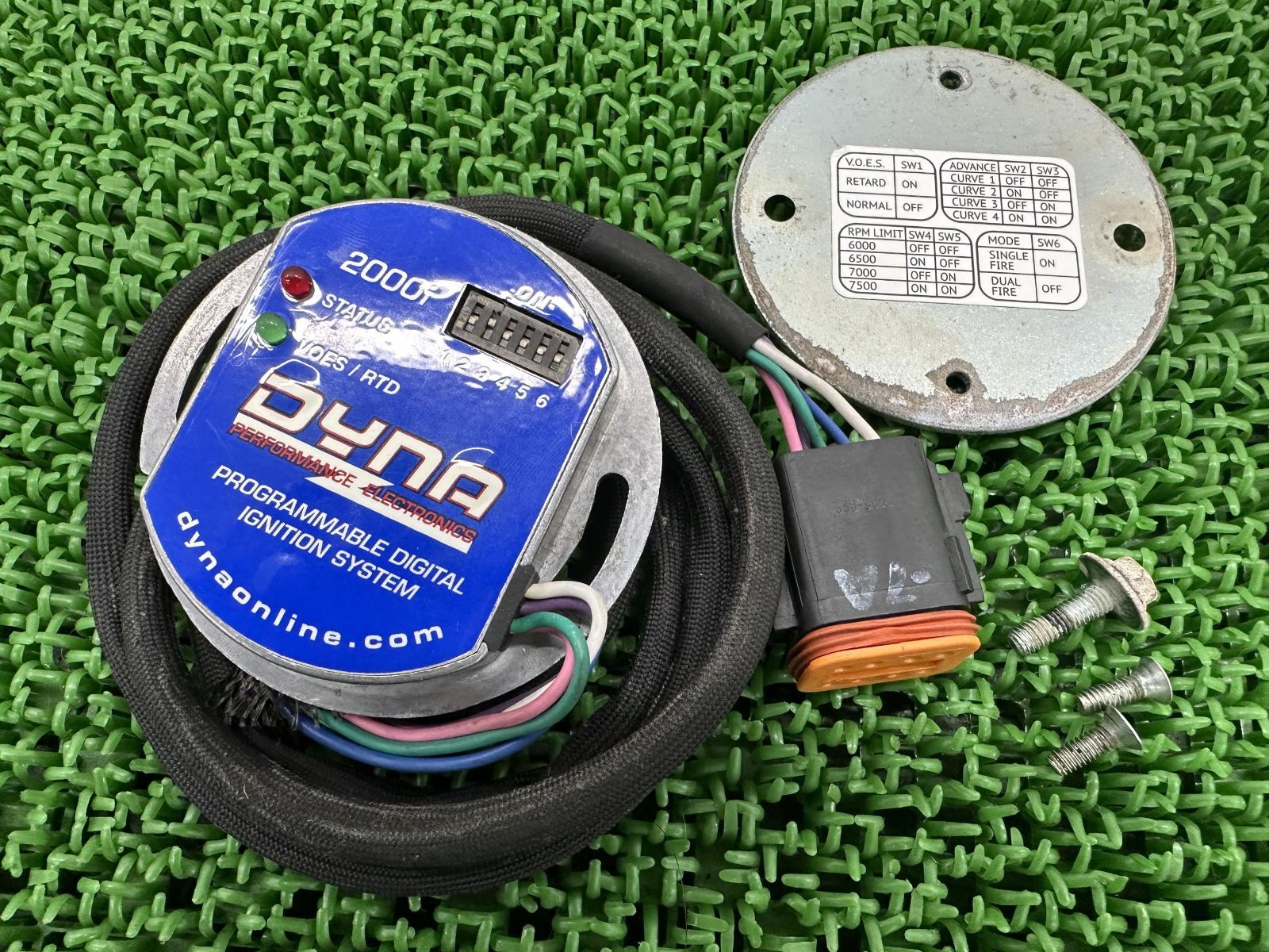 ダイナテック製ハーレー イグニッションモジュール 2000i 社外 中古 70 