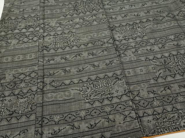 平和屋着物○本場大島紬 9マルキ 吉祥花文 正絹 逸品 未使用