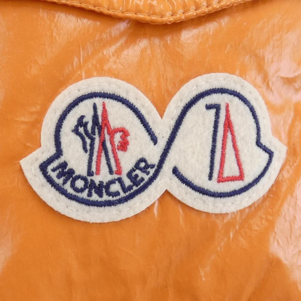 モンクレール MONCLER