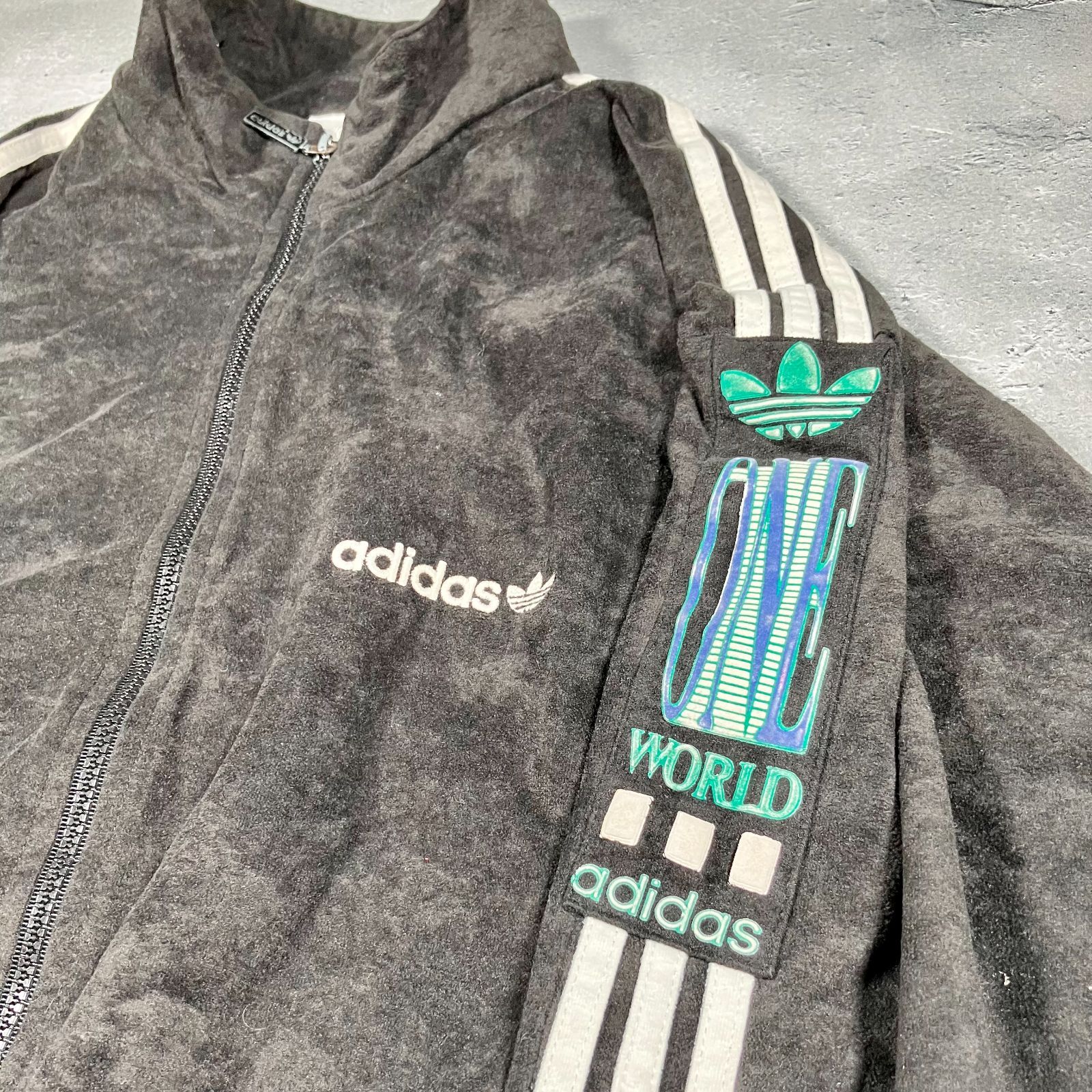 80s adidas アディダス ONE WORLD ベロアジャージ ジップアップ 