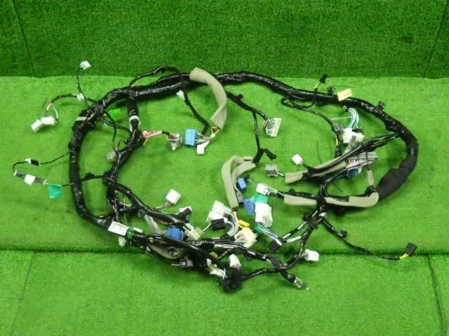 スペーシア 5AA-MK94S インパネハーネスASSY 36620-53U20 9137