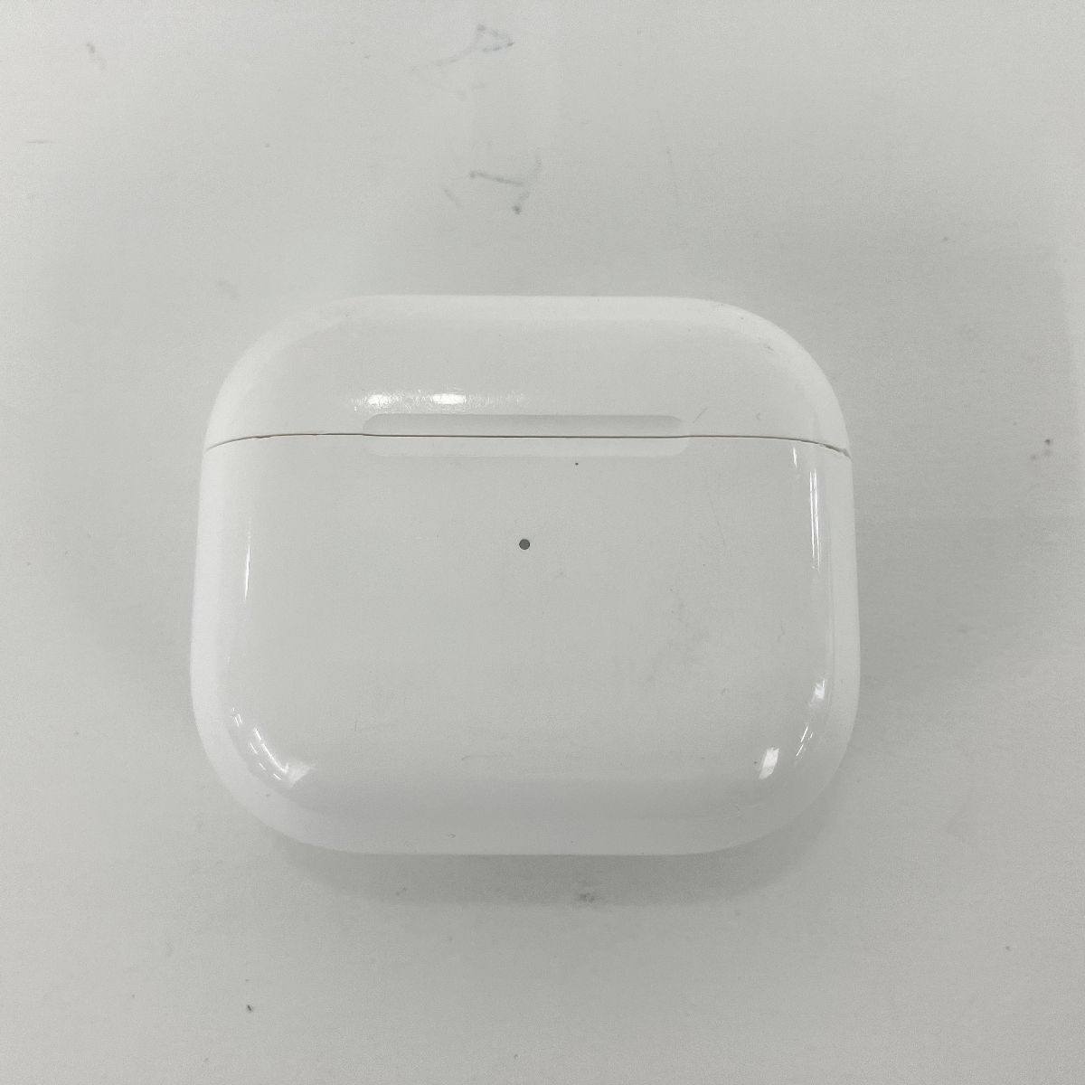 Apple アップル A2566 AirPods 第3世代 ワイヤレスイヤホン Apple アップル A2566 AirPods 第3世代 ワイヤレスイヤホン