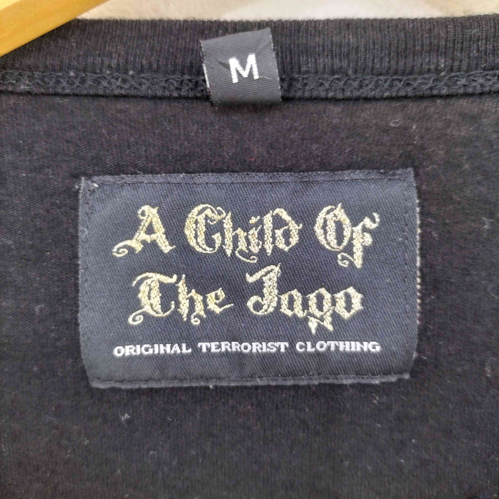 USED古着(ユーズドフルギ) A CHILD OF THE JAGO パッチデザイン クルーネックTシャ 中古 古着 0644 USED古着(ユーズドフルギ) A CHILD OF THE JAGO パッチデザイン