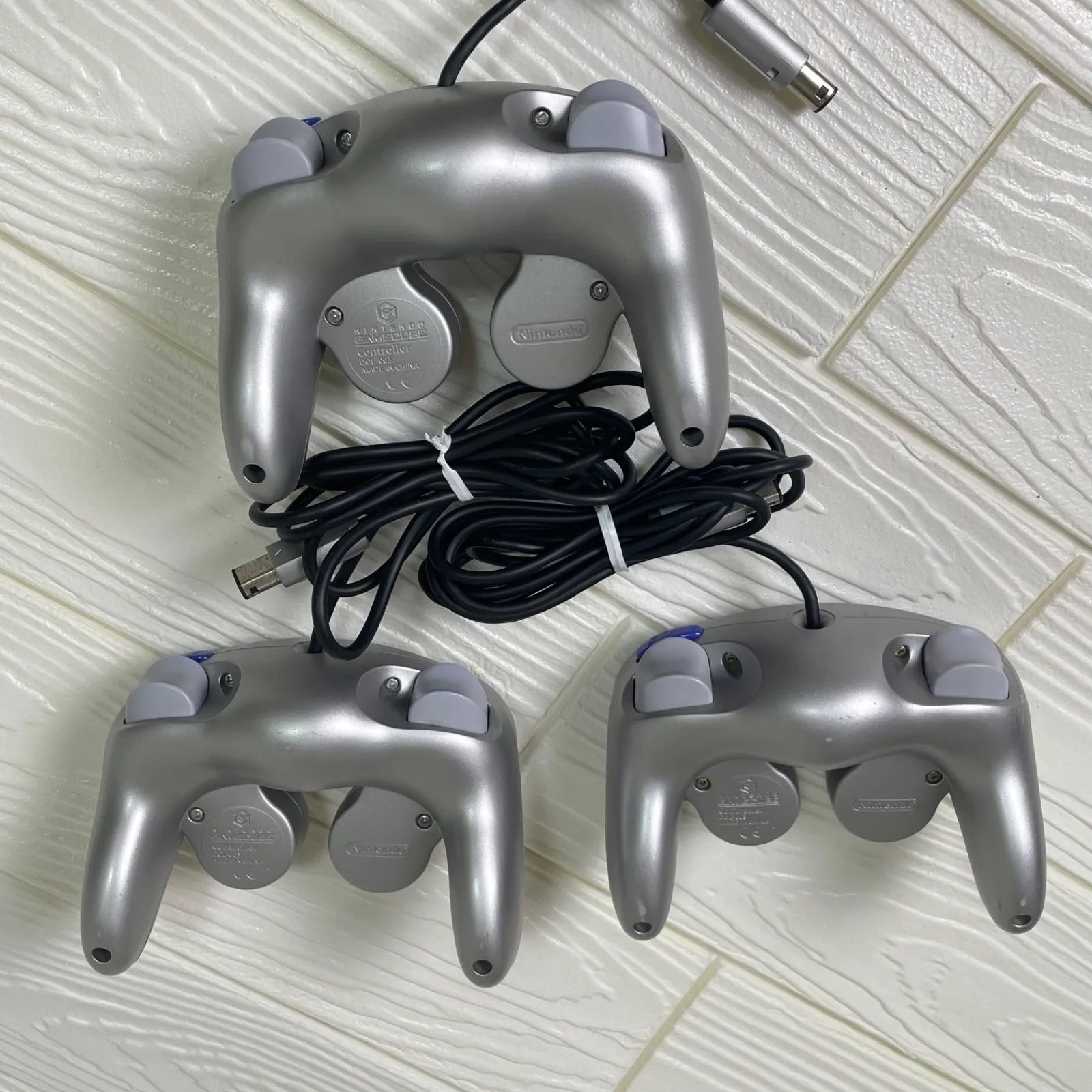 Nintendo ゲームキューブ コントローラー 7個セットオレンジ ブラック シルバー WWW_USTAUSTRALIA_COM_AU