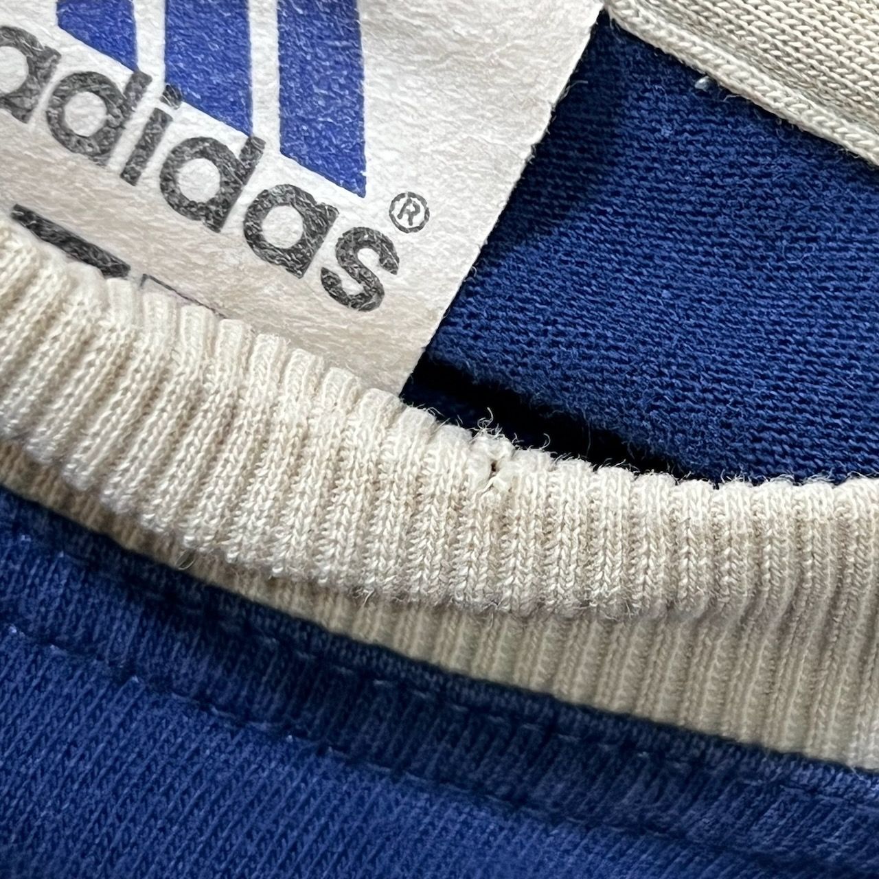 アディダス ネイビー