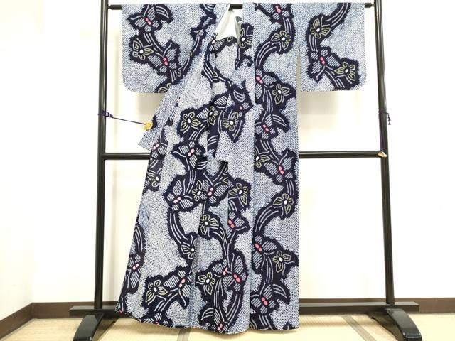 ぴよです❣️ 【着物と帯 時流】Y25788◆本場有松鳴海絞り浴衣◆ 新品 やまと 有松鳴海絞り 蜻蛉 勝ち虫 夏着物 仕付け糸付 高級