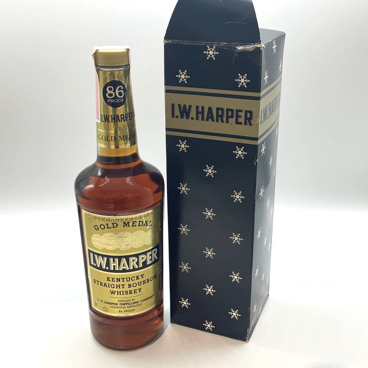 I.W.ハーパー ゴールドメダル 旧ボトル 43% 750ml 古酒 - メルカリ