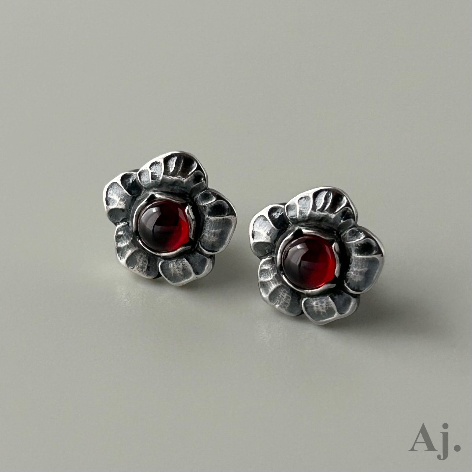 【2025年】お歳暮ギフト ジョージジェンセン 希少 Ag925 ピアス フラワー ガーネット 2002 アクセサリー