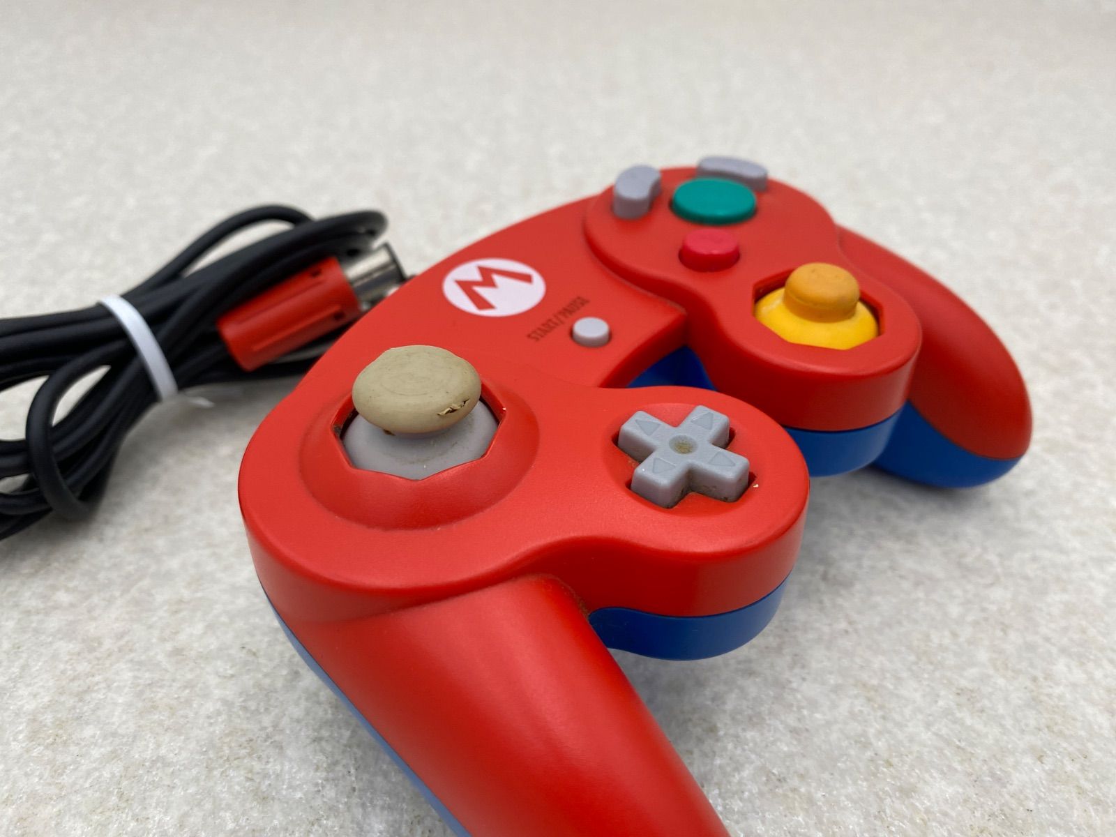 ニンテンドーゲームキューブ コントローラー