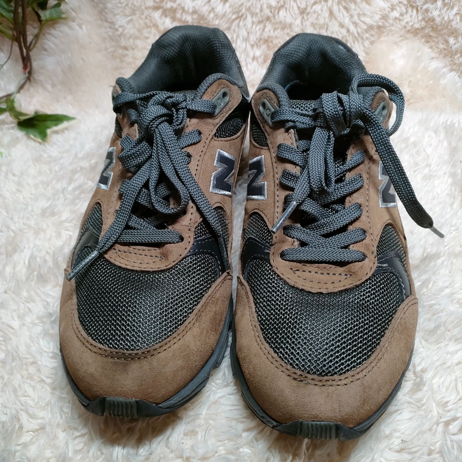 良品】New Balance NM880GR スエード×メッシュ スニーカー 