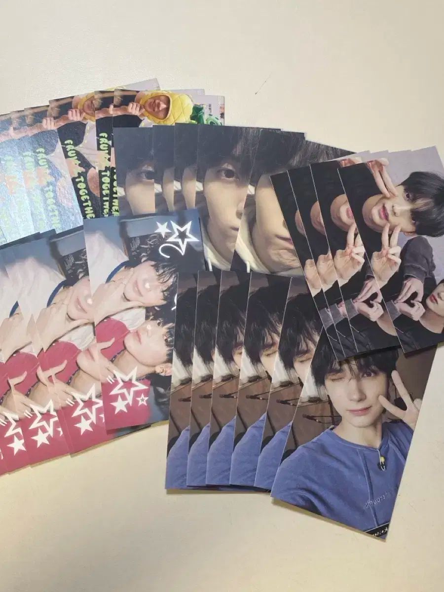 TXT ヨンジュン グッズ　まとめ売り TXT ヨンジュン公式グッズ まとめ売り トレカ CD 缶バッジ アクキー 等