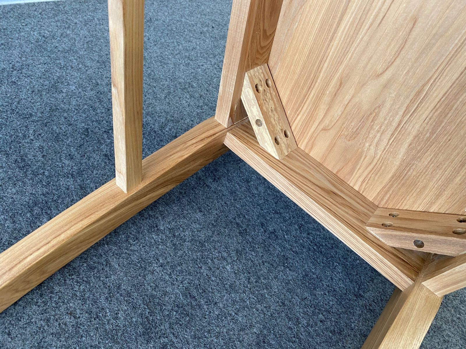 ダイニングチェアー